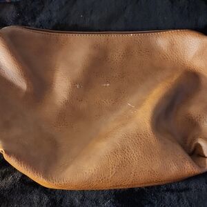 Classic Tan Leather Men's Pouch